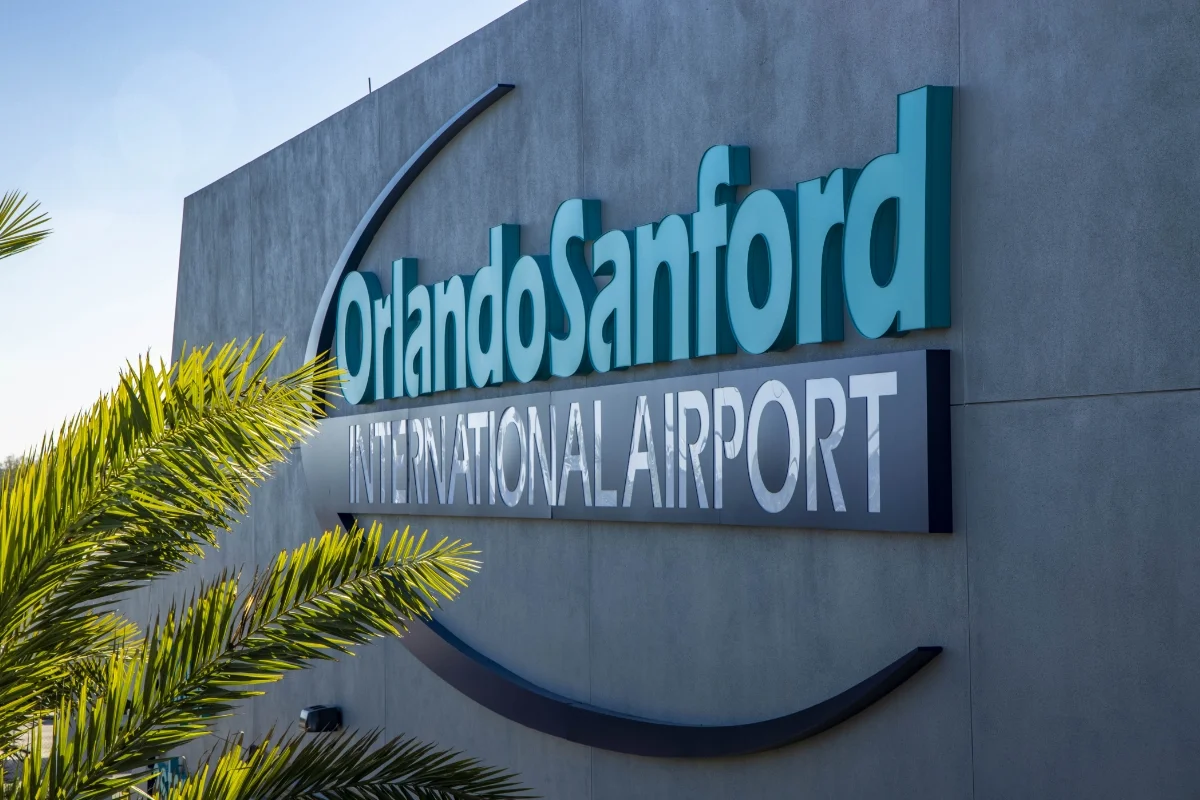 Orlando Sanford International Airport exterior sign