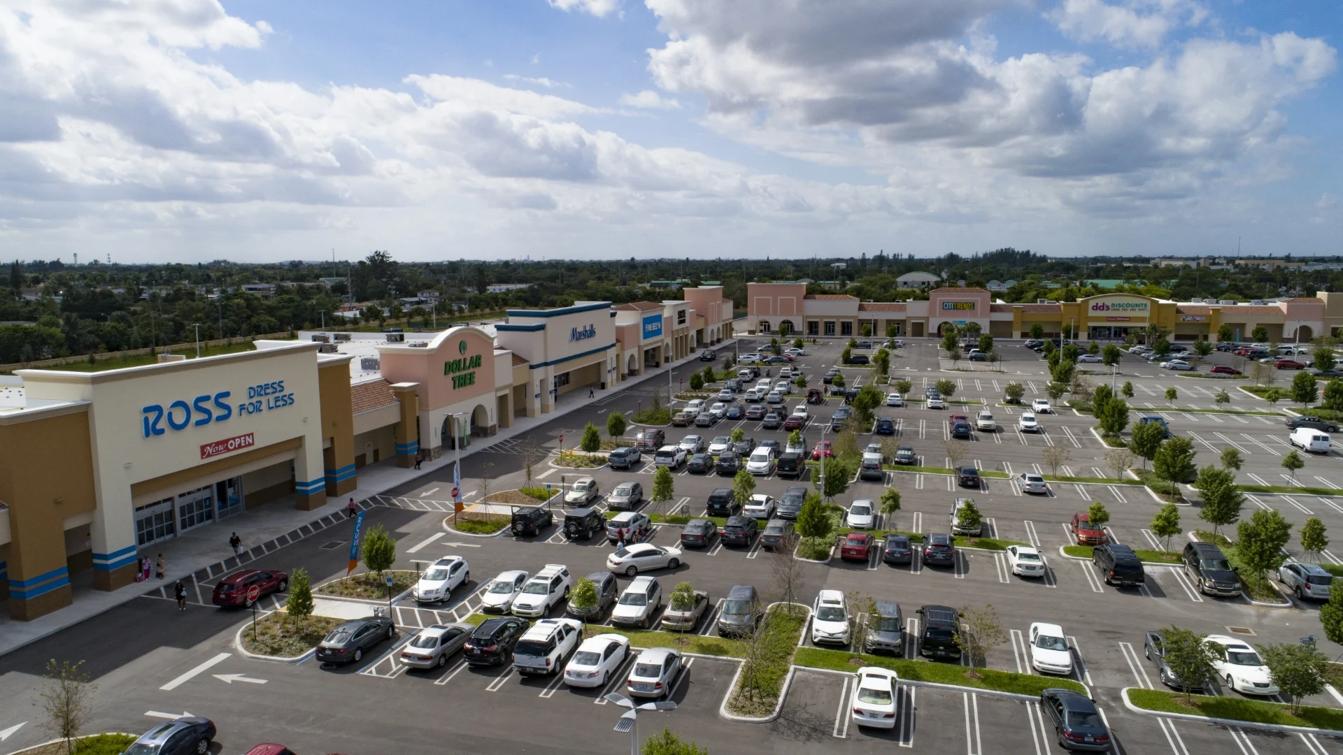 Gardens Promenade aerial view of shopping center and parking lot