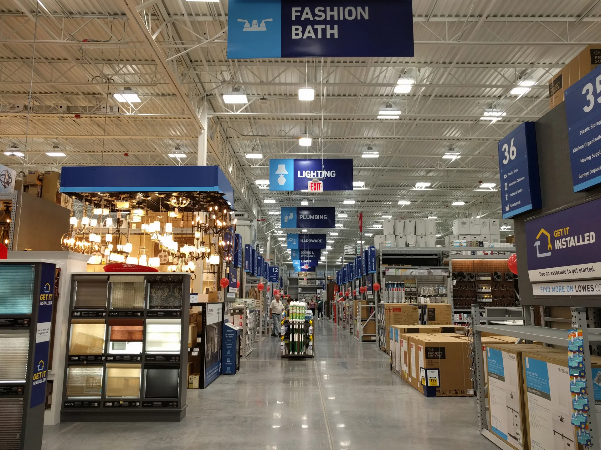 Lowe's aisle
