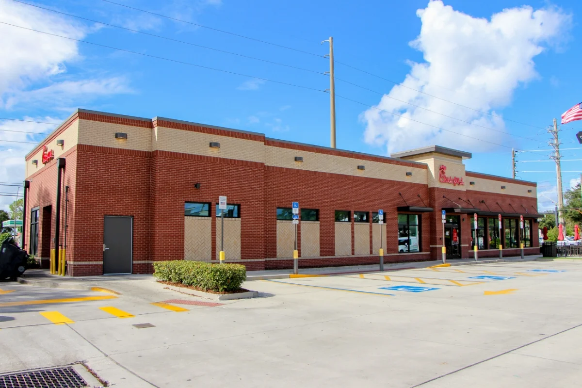 Chick-fil-A restaurant exterior and parking lot