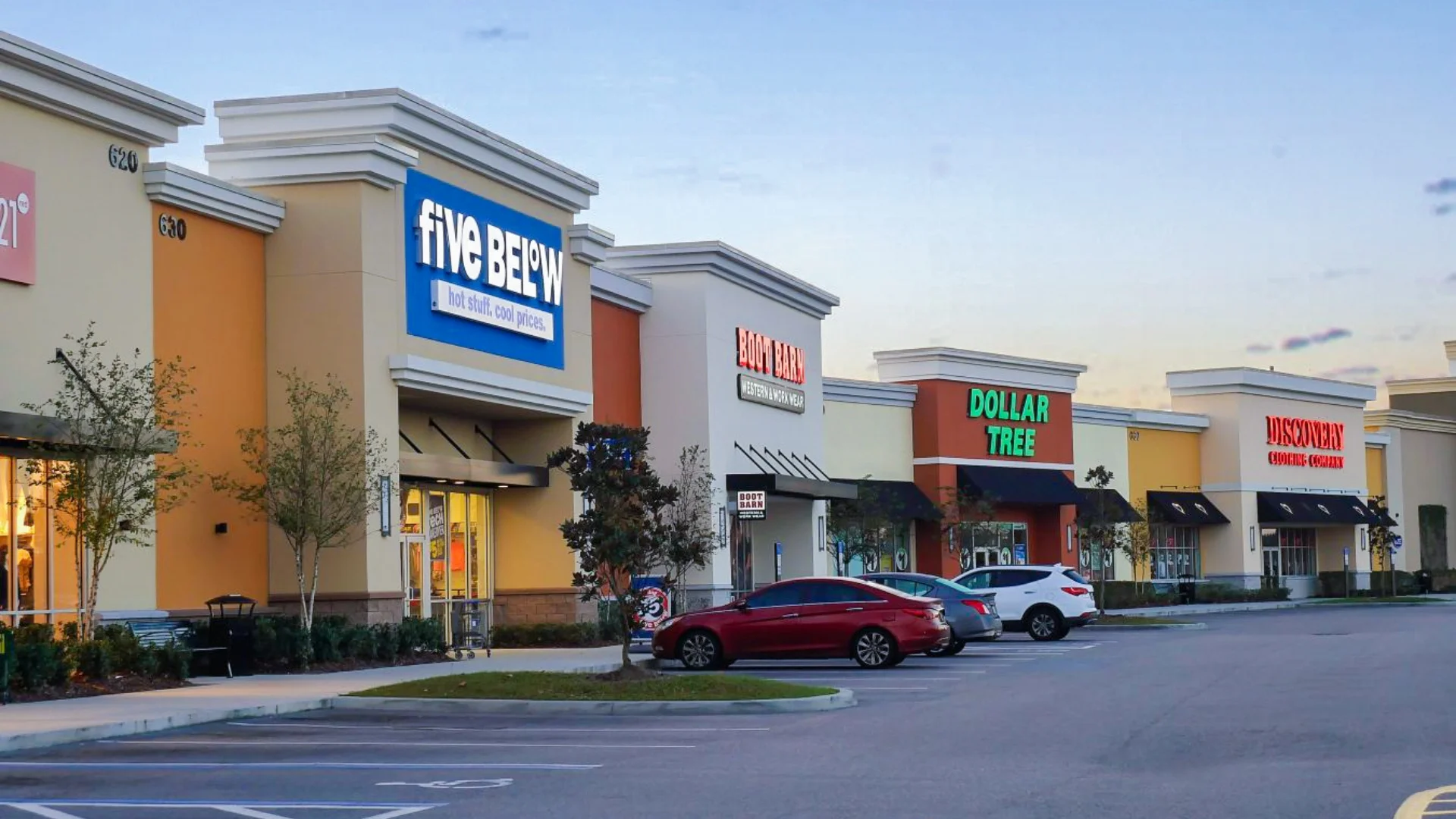 strip mall buildings exterior