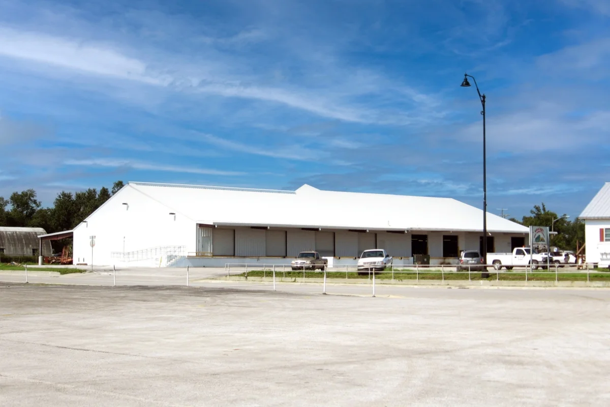 State of Florida Department of Agriculture Distribution Center Upgrades long building exterior