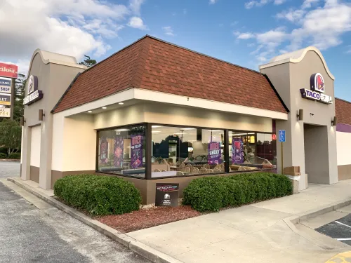 taco bell front