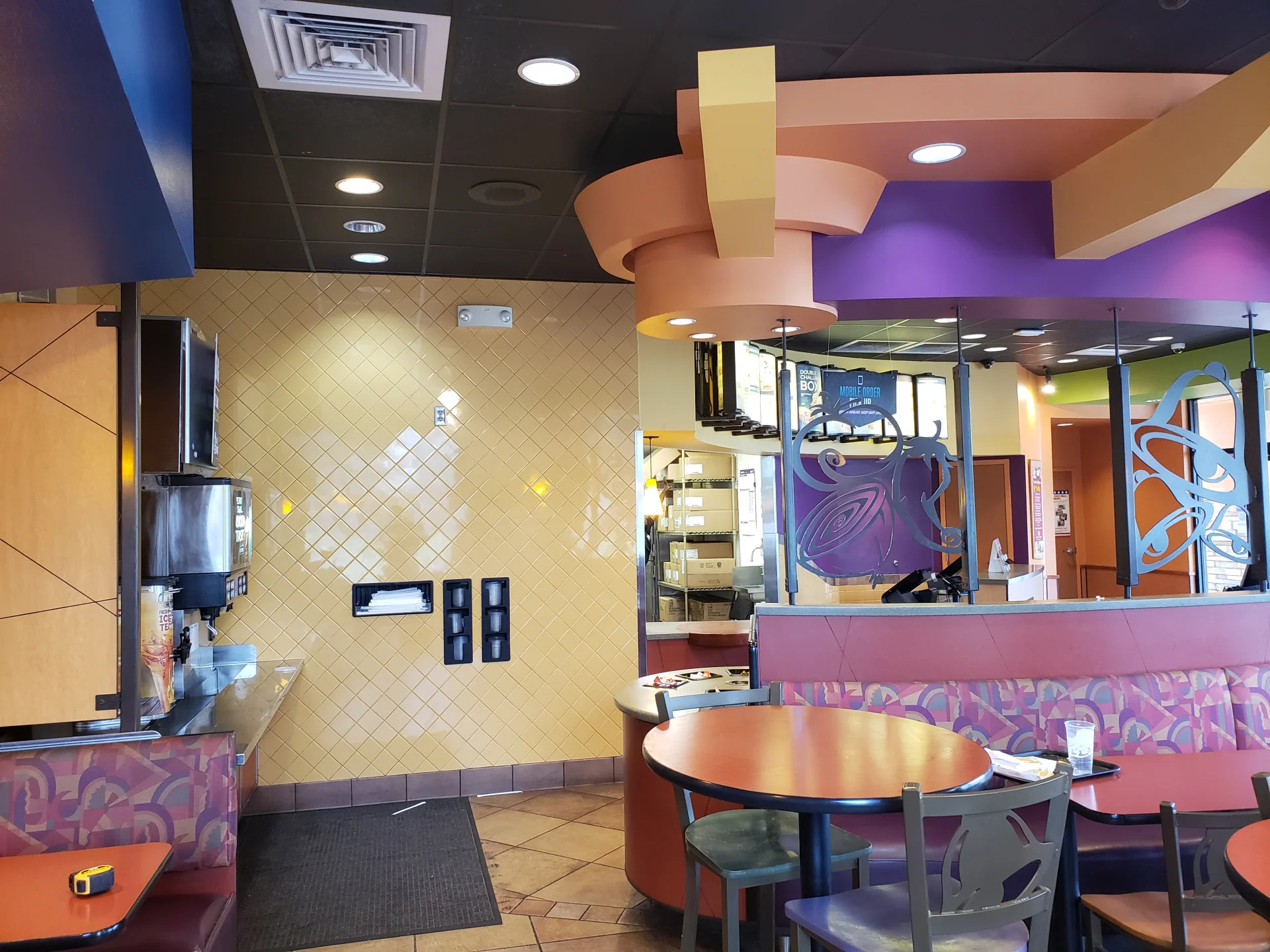 Taco Bell restaurant interior service area